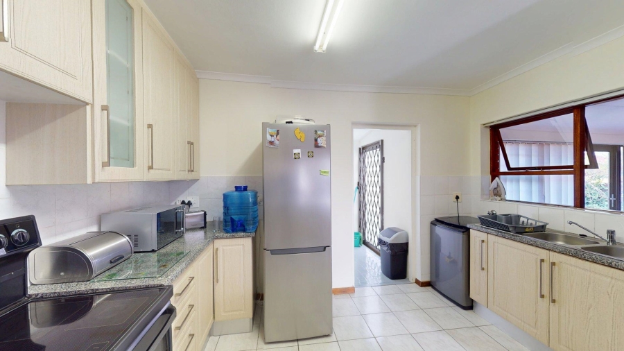 2 Bedroom Property for Sale in Sherwood Eastern Cape